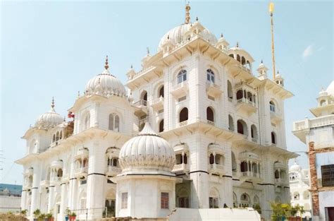 Patna Sahib Gurudwara | A Peaceful and tranquil place | Indiano Travel