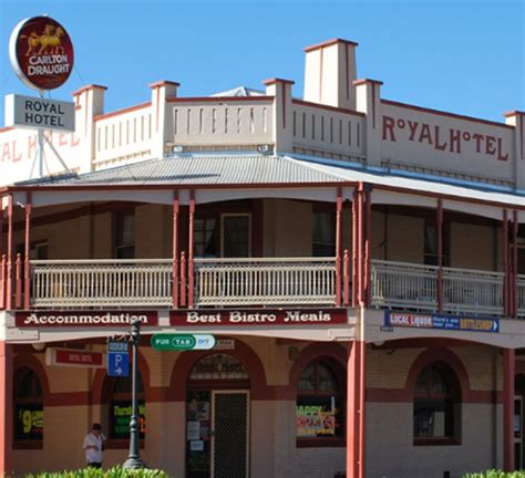 NSW Corowa - Country Pubs Accommodation