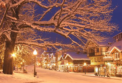 Eco Mama's Guide To Living Green: LEAVENWORTH: Bavarian Christmas Extravaganza