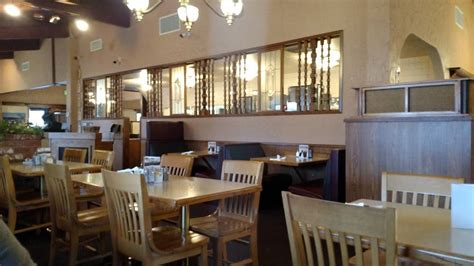 Elmer's Restaurant (Hillsboro, OR) | 390 SW Adams Ave, Hillsboro, OR 97123, USA