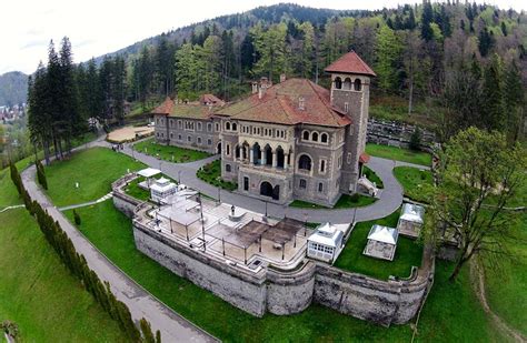 Castelul Cantacuzino din Busteni