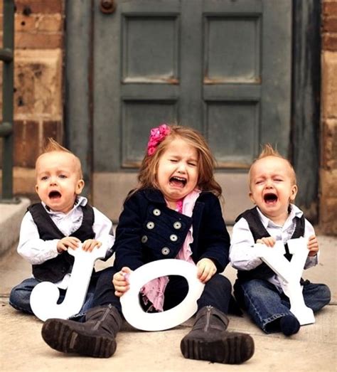 Funny Family Holiday Photo Ideas 2017