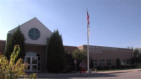 Park Hill School District approves plan to shift start times next fall | FOX 4 Kansas City WDAF ...