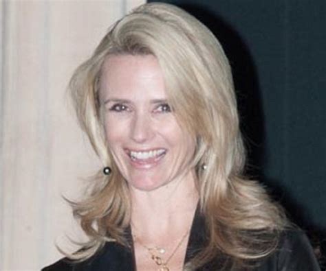 Jennifer Siebel Newsom Biography - Facts, Childhood, Family Life & Achievements