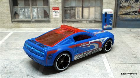 Little Warriors: Hot Wheels Ford Mustang GT Concept - 2013 Treasure ...