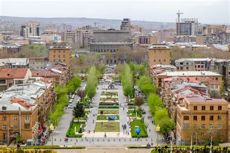 Guide to the Cascade Yerevan - City's Biggest Attraction