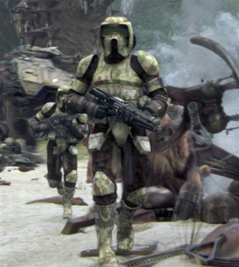 star wars - Why did the Empire not put their Stormtroopers in camouflage when they were ...