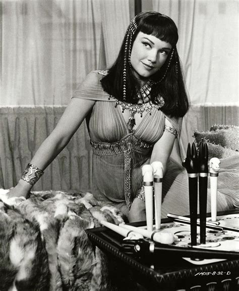 Anne Baxter as Nefertiry in "The Ten Commandments" | Cléopâtre