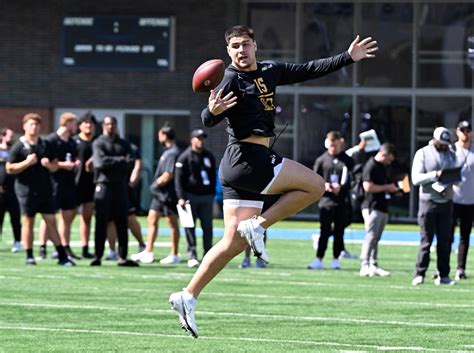 Laiatu Latu highlights UCLA Pro Day in front of NFL scouts – Daily News