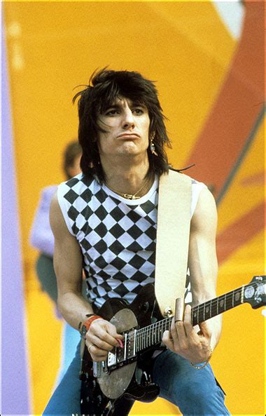 Music N' More: Ronnie Wood