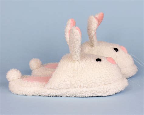 Classic Bunny Slippers™ | Fuzzy Bunny Slippers | Adult Bunny Slippers