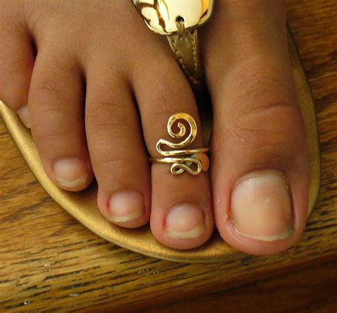 12k Gold Filled Toe Ring