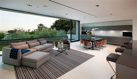 HILLCREST RESIDENCE — SCHOOS DESIGN