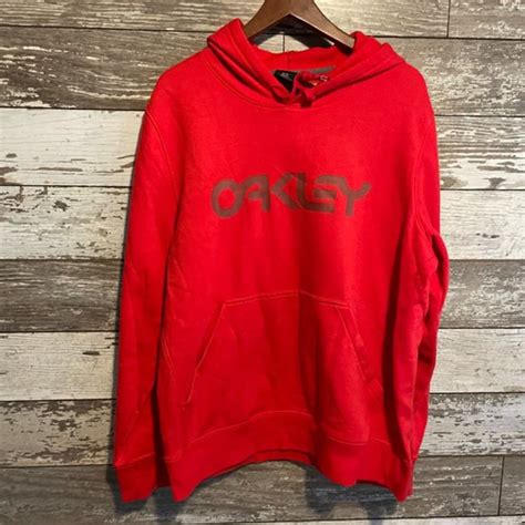 Oakley | Shirts | Oakley Cherry Red Fleece Athletic Oversized Hoodie ...