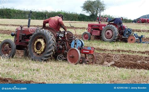 Ploughing match in England editorial stock photo. Image of devon - 42595148