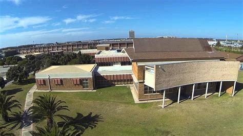 A bird's eye view of Mandela University's North Campus - YouTube