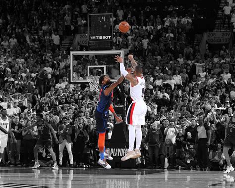 Damian Lillard Buzzer Beater Poster - Etsy | Damian lillard, Nba ...