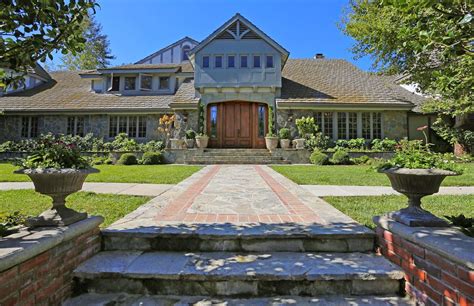 La Canada Flintridge English Tudor | La canada, House styles, La canada flintridge