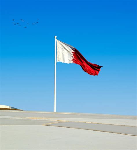 Premium Photo | Qatari flag