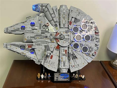 Display stands for LEGO® Star Wars™ Millennium Falcon (75192 & 10179 ...