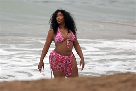 SZA in Bikini at a Beach in Hawaii 01/03/2023 – HawtCelebs