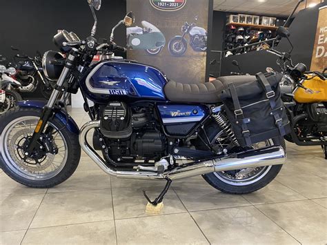 Annonce moitié Continent sacoche reservoir moto guzzi v7 pourtant Panne ...