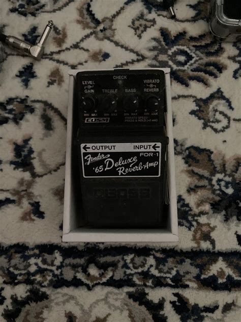 BOSS Fender Deluxe Reverb Amp Pedal FDR-1, Hobbies & Toys, Music ...