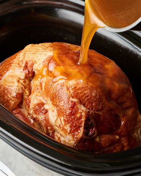 How To Make Thanksgiving Honey-Glazed Ham in the Slow Cooker | Kitchn