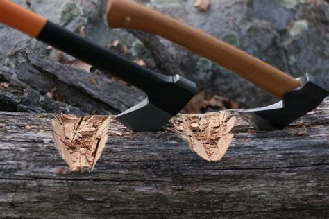 Wood Trekker: Fiskars 7850 Hatchet Review