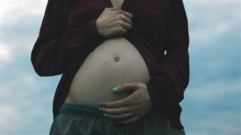 Can Men Get Pregnant? Outcomes for Trans and Cisgender Men