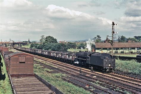 44713, Lostock Hall, June 1968 | Ex LMS Stanier Class 5 4-6-… | Flickr