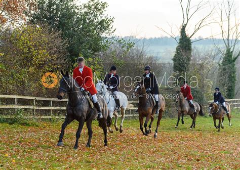 Image: The Essex & Suffolk Hunt at Manor Farm 21/11 | Oakham, Rutland ...