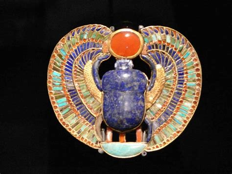 Artifacts found in King Tut’s Tomb Ancient Egyptians believed in an afterlife. Description from ...