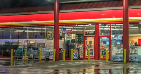 What Are the 10 Best Gas Station Brands of 2021?