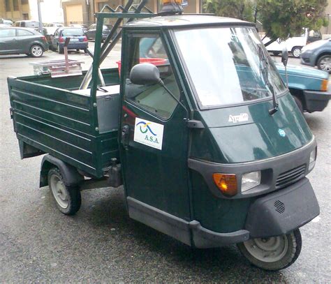 File:Piaggio Ape 50.jpg