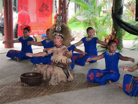 Samoan dance Samoan Dance, Samoan People, Upolu, Taupo, Melanesia ...