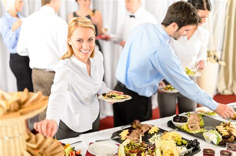 5 Thanksgiving Potluck Ideas for the Office TrackSmart