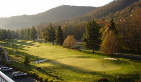 Maggie Valley Golf Resort in North Carolana Mountains