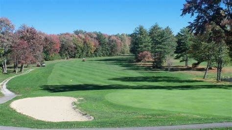 Hidden Creek Country Club in Litchfield, New Hampshire, USA | GolfPass