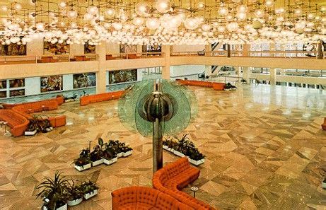 Palast der Republik Halle | Architecture, 1970s interior design, East berlin