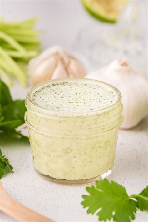 Creamy Cilantro Dressing - My Dominican Kitchen