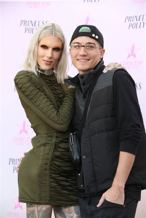 Jeffree Star's Dog Diamond Dies: Beauty Guru Shares Emotional Video