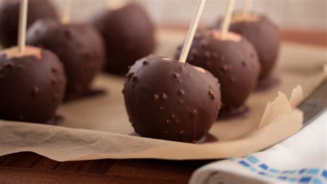 Chocolate-Covered Apples on a Stick | Equal Exchange