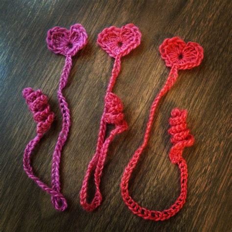 Crocheting Blind: Crochet Project: Heart Bookmarks