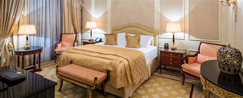 Luxury Kensington Accommodation: The Bentley Hotel Rooms & Suites