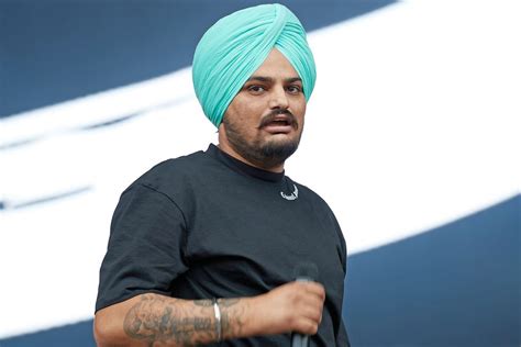 Rapper and Politician Sidhu Moose Wala Fatally Shot in India