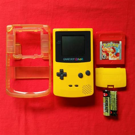 Gameboy Color/GBC: comes with Pokemon Red, Video Gaming, Video Game ...