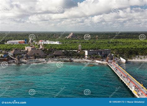 Cruse Ship NCL Getaway in Costa Maya Editorial Stock Photo - Image of ...