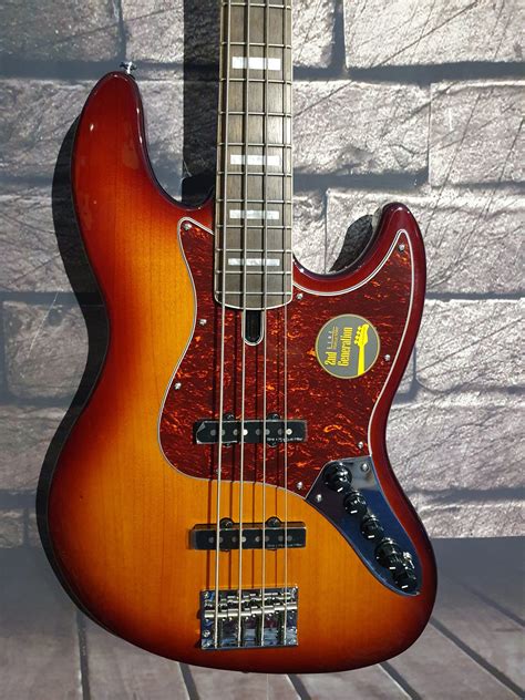 Sire Basses V7 A4 TS 2nd Gen Marcus Miller - Kaj's Guitar Store