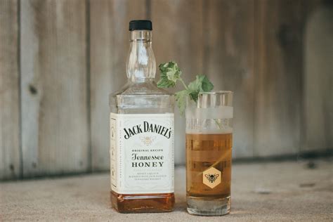 Jack Daniel's Bottle Sizes and Prices: Updated for 2024 - Sound Brewery - Homebrewing & Beer ...